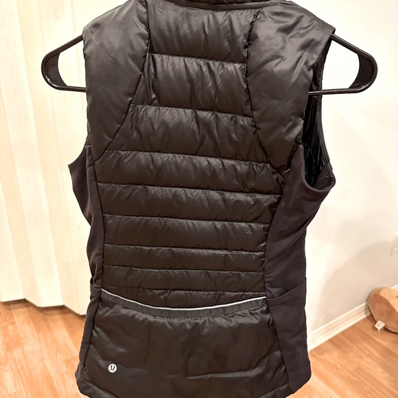 Lululemon black down vest, size 2 - Picture 2 of 3